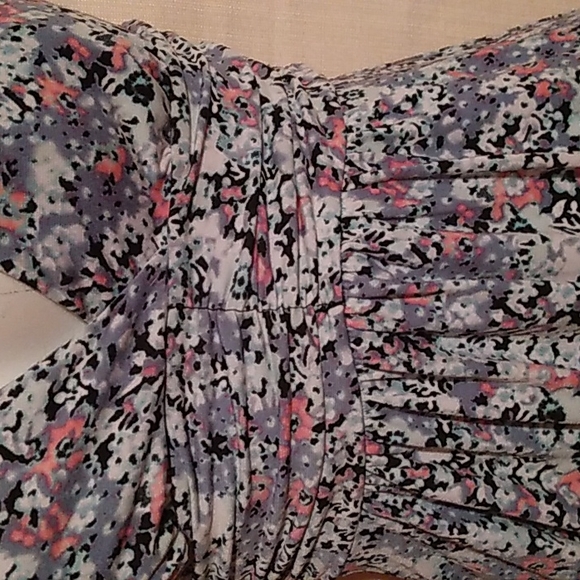 Dress - Picture 3 of 9